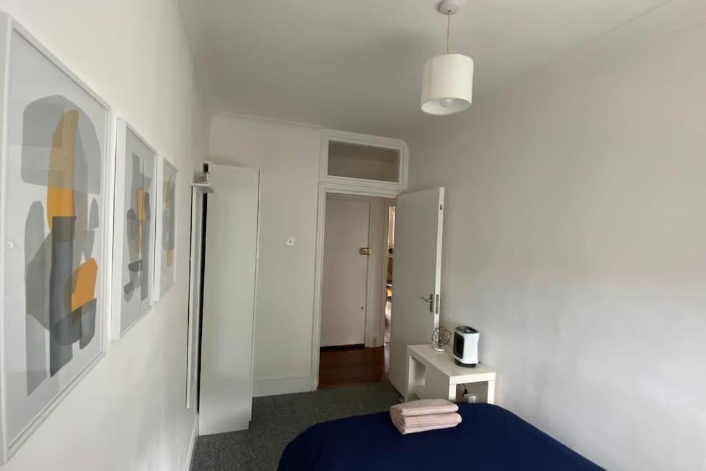 2 Bedroom Flat In Camberwell Green - Central Location With Excellent Connections To Tourist Attractions And Main London Airports Kültér fotó